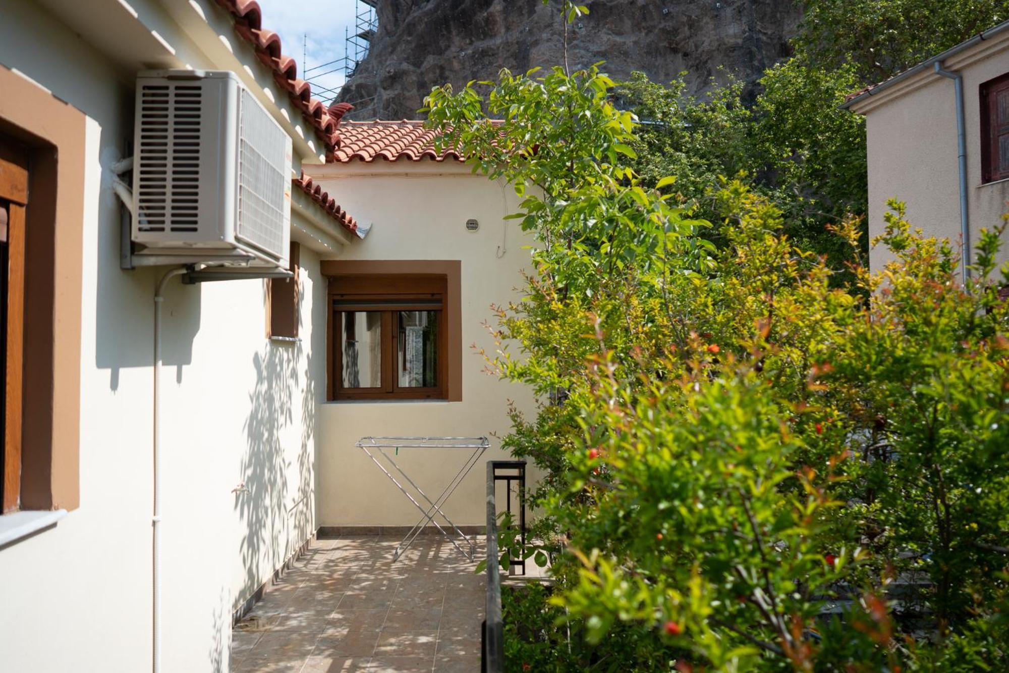 Апартаменты Jasmine House By Panagia Of Petra Экстерьер фото